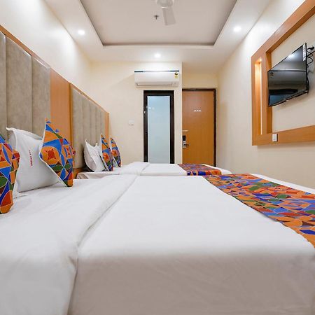 Fabhotel 7 Square - Nr Bkc مومباي المظهر الخارجي الصورة