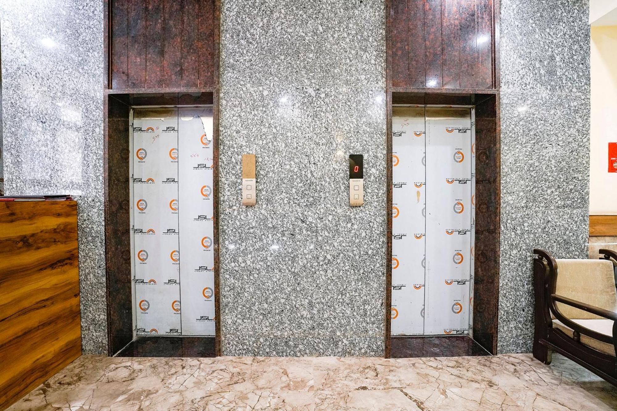 Fabhotel 7 Square - Nr Bkc مومباي المظهر الخارجي الصورة